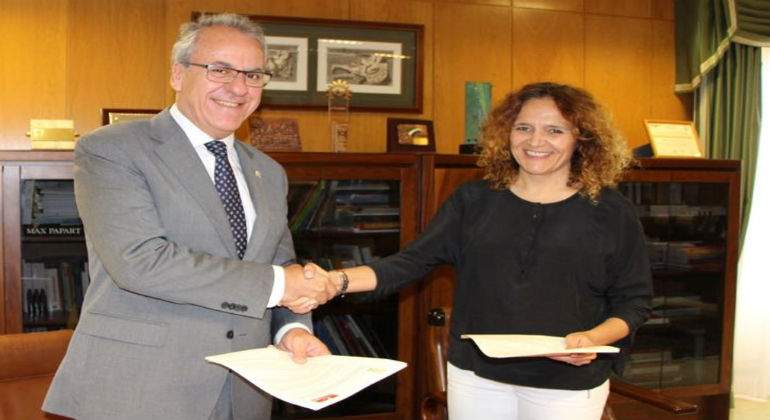 20180618--Firma-Convenio-Universidad-de-Extremadura-y-Altadis1111111111111.jpg