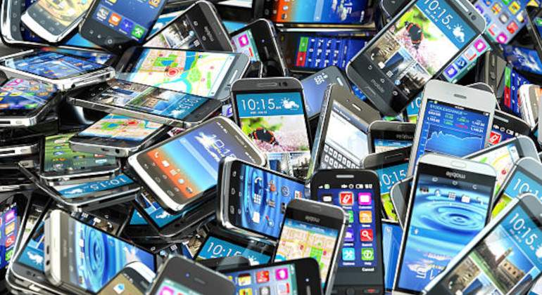 muchos-moviles.jpg