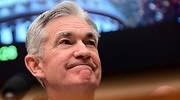 La Fed mantiene los tipos sin cambios y mejora sus perspectivas económicas