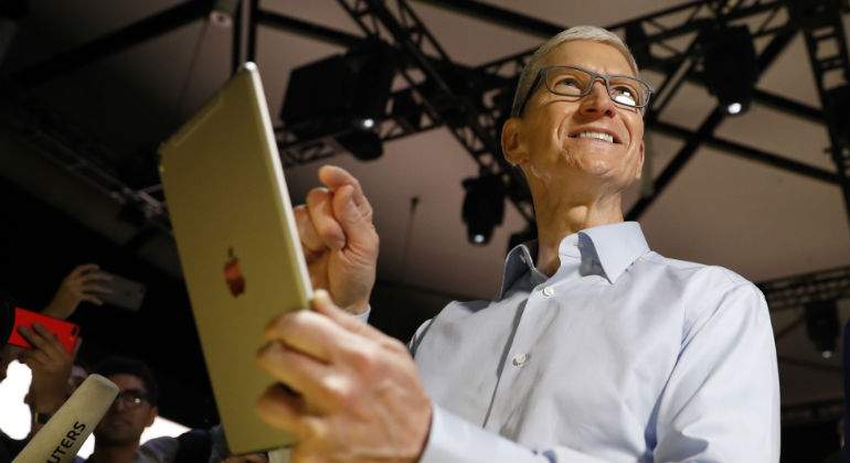tim-cook-ipad-3.jpg