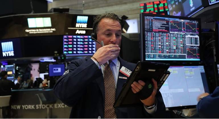 Wall-Street-cae-getty.jpg
