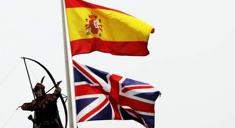 espana-reino-unido-brexit-banderas-770.jpg