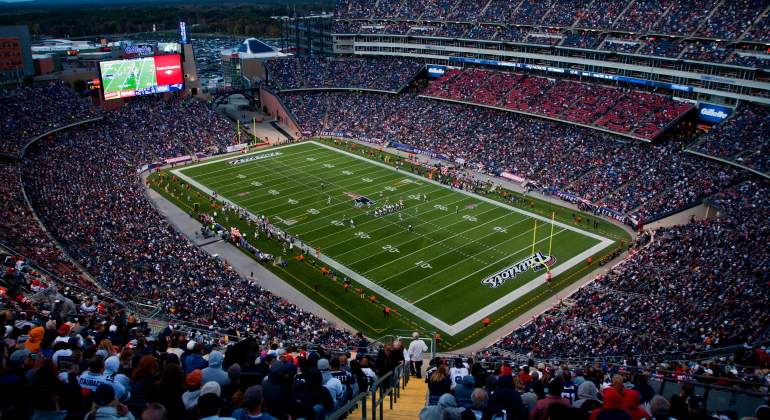 super-bowl-alamy.jpg