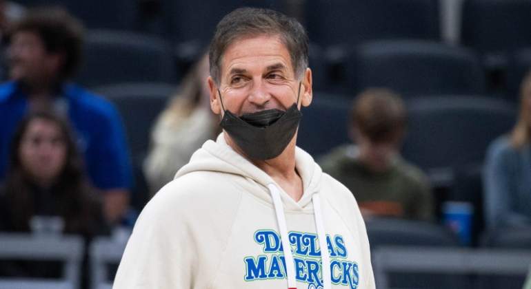 cuban-mavs-cordon.jpg