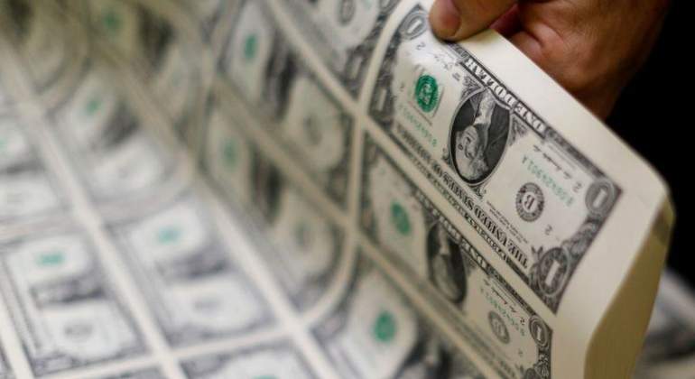 Dolares-Foto_-Reuters.jpg