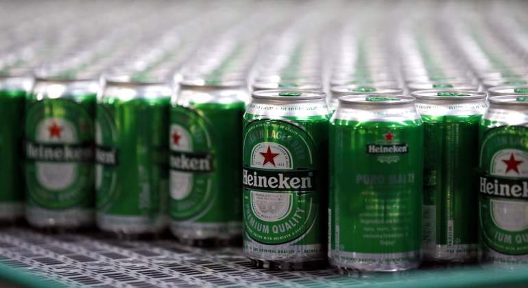 heineken-latas-reuters.jpg