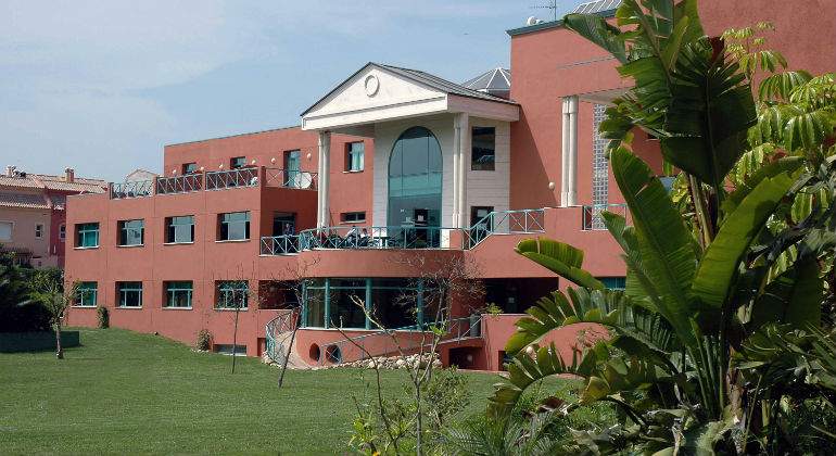Campus-Les-Roches-Marbella1111111111.jpg