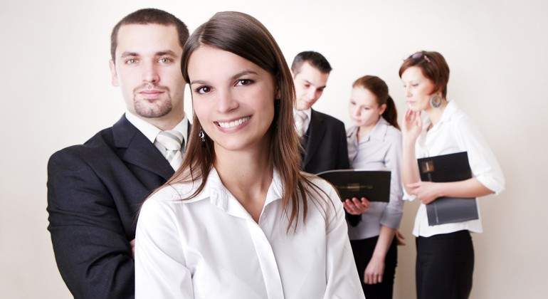 trabajadores-dreamstime.jpg