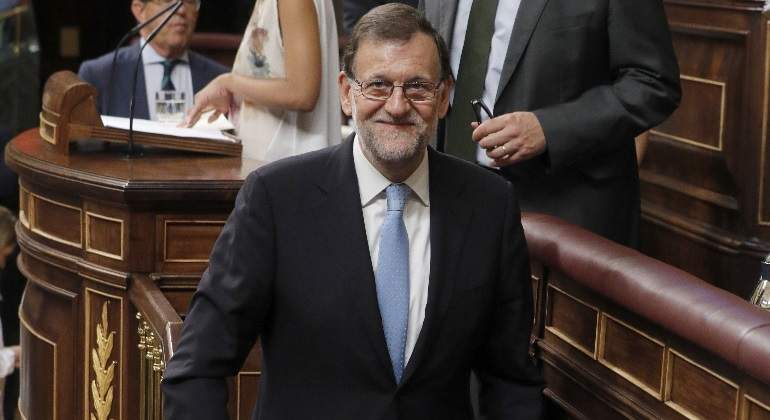 rajoy-mesa-congreso-efe.jpg