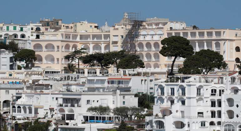 capri-italia-vacia-reuters.jpg