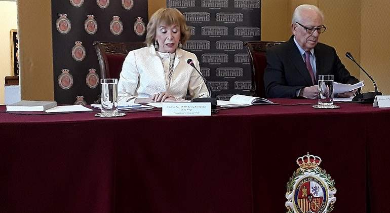 MariaTeresaFernandezdelaVega_FernandoLedesma.jpg