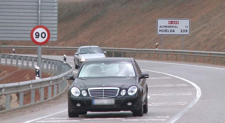 carretera-convencional-limite-90-dgt-ep.jpg