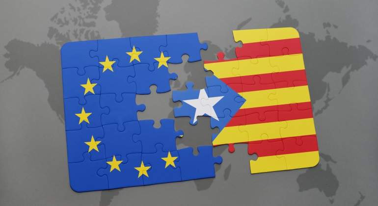 catalonia-ue-flags.jpg