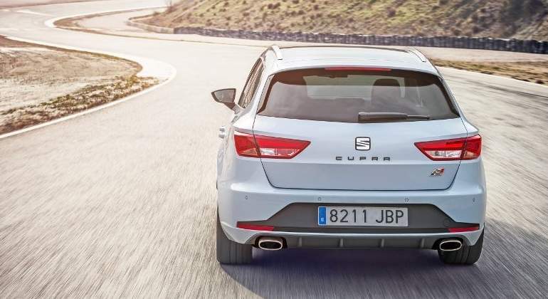 seat-leon-cupra-efe.jpg