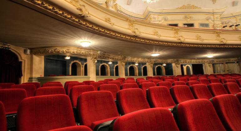 teatro-definitivo.jpg