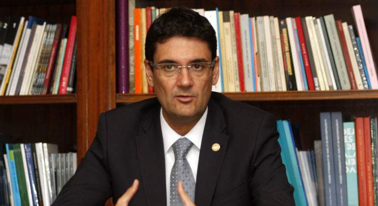 Francisco-Mora-defini.jpg