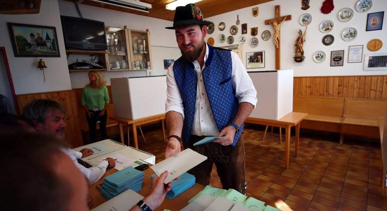 votante-elecciones-baviera-reuters.jpg