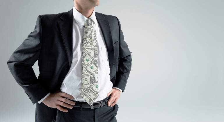 directivo-ejecutivo-ceo-empresa-dinero-salario-millonario-getty.jpg