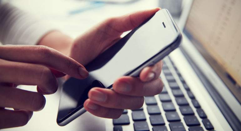 smartphone-pc.jpg