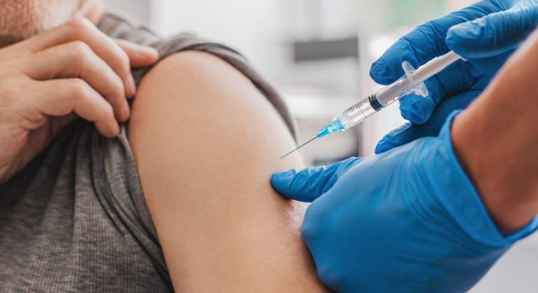 vacuna-coronavirus-dosis.jpg