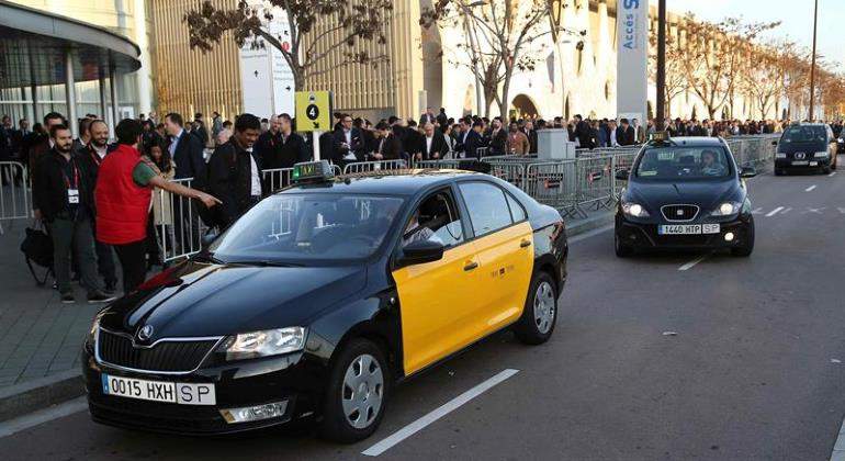 taxi-barcelona-negro-770-efe.jpg