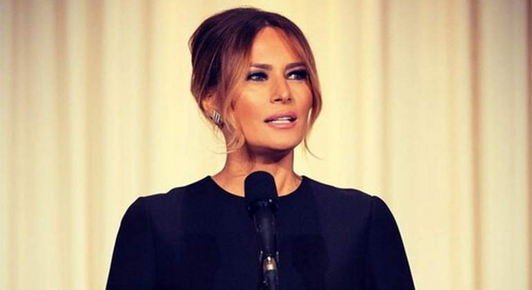melania-trump-plumas-770.jpg