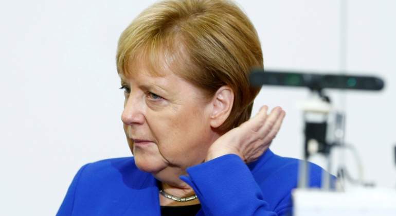 merkel-perfil-mano-reuters.jpg