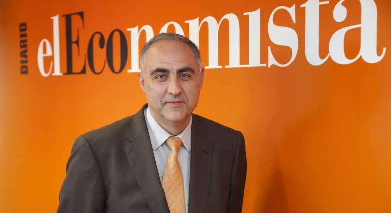 Amador G Ayora director del peridico elEconomista