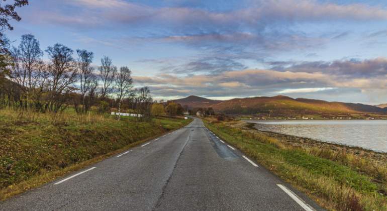 noruega-fiordos-carretera-dreams.jpg