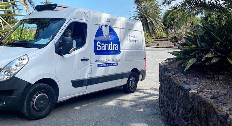 leche-sandra-canarias-jpg..jpg