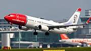 Los tripulantes de Norwegian se unen a los pilotos y amenazan con paros