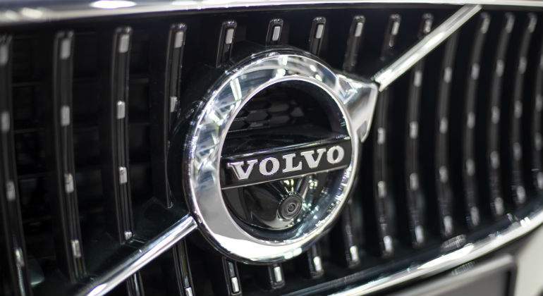 volvo-defini.jpg