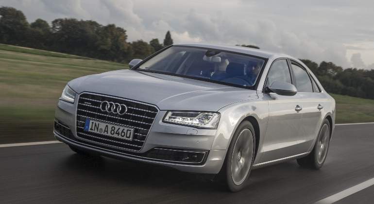 audi-a8.jpg