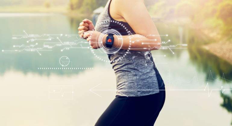running-correr-weareable-joven-tecnologia-innovacion-770-dreamstime.jpg