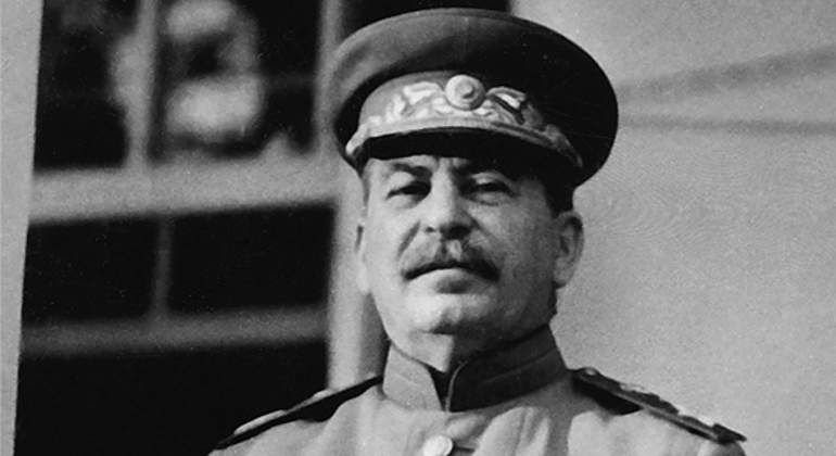 stalin-wikipedia.jpg