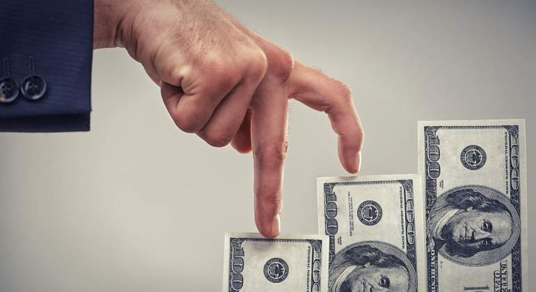 dinero-dolar-economia-crecimiento-getty.jpg