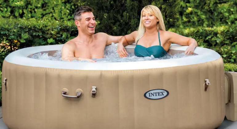 spa-hinchable-burbujas-decathlon.jpg