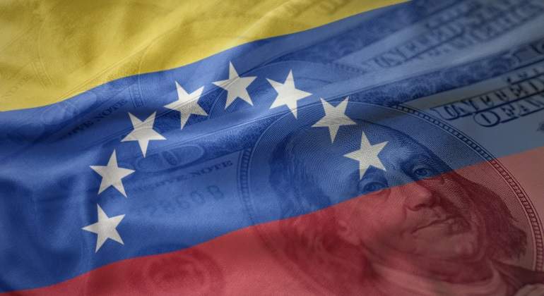 venezuela-dolar-bandera-dreamstime-770x420.jpg
