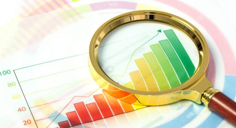 lupa-grafico-barras-istock.jpg