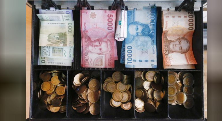 dinero-chileno-reuters.png