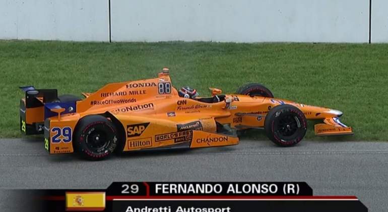 alonso-abandono-indy-captura.jpg
