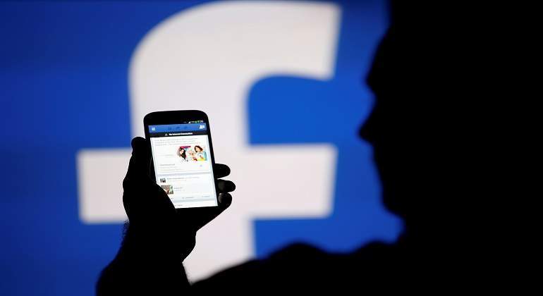 facebook-reuters.jpg