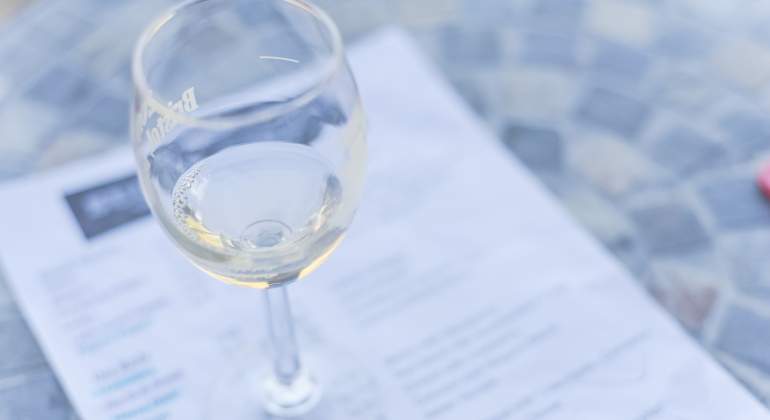 carta-vinos-restaurante.jpg