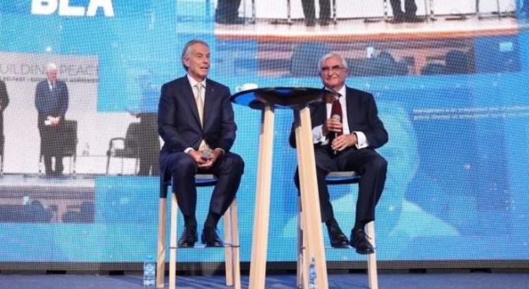 tony-blair-nuevo-aeropuerto.jpg