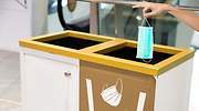 En qué cubo hay que tirar las mascarillas, los guantes y el bote de gel: Ecoembes responde a la duda del año