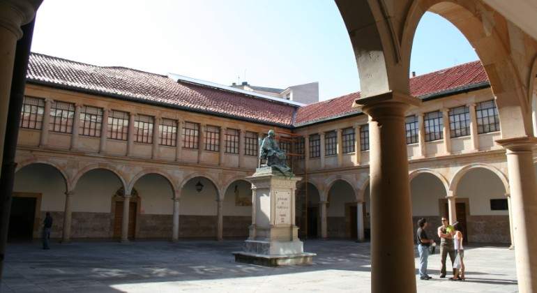 universidad-de-oviedo.jpg