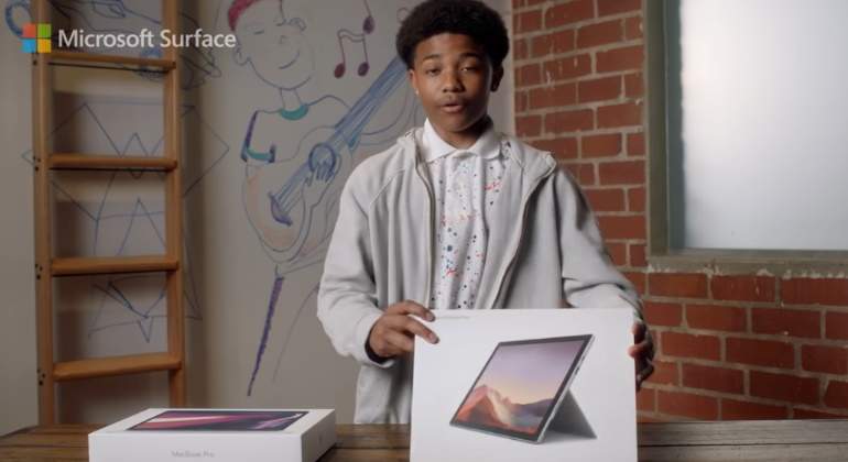 captura-anuncio-microsoft-apple.jpg