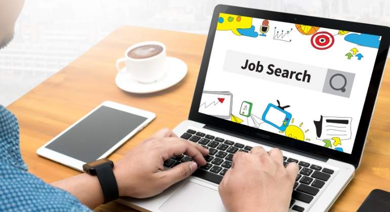empleo-buscar-ordenador.jpg