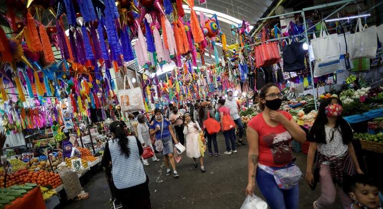 Actividad-economica-diciembre-Mexico-Reuters.JPG