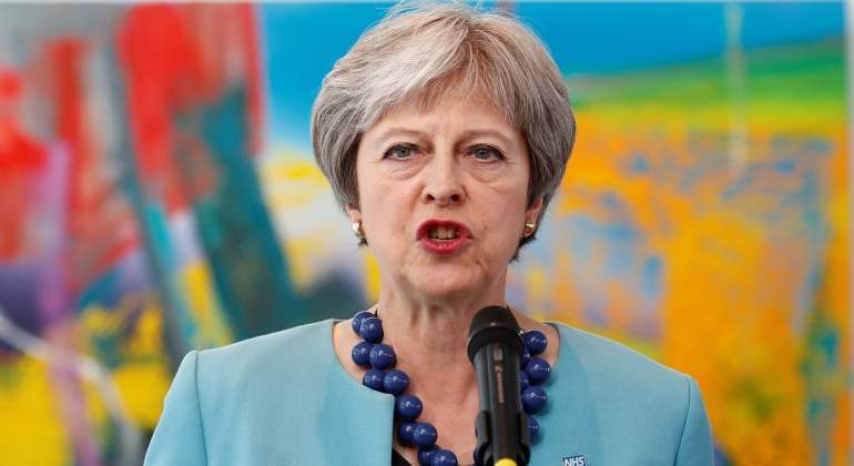El apego de May a su plan del Brexit amplía el riesgo de una salida caótica